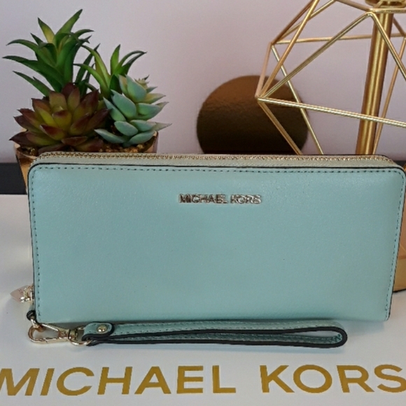 Michael Kors Pale Jade Pebble Leather 